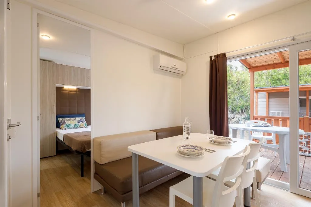 MOBILE HOME THREE BEDROOMS ONE BATHROOM Room, Centro Vacanze Isuledda, Olbia