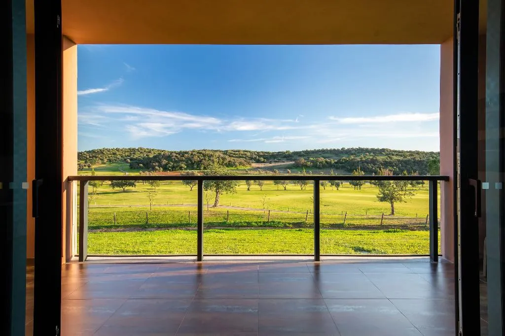 Double or Twin DELUXE Room, NAU Morgado Golf and Country Club, Algarve