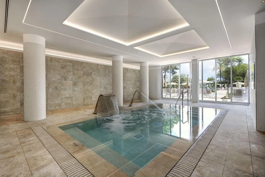 Sports and Entertainment, Hipotels Bahia Cala Millor Only Adults, Majorca