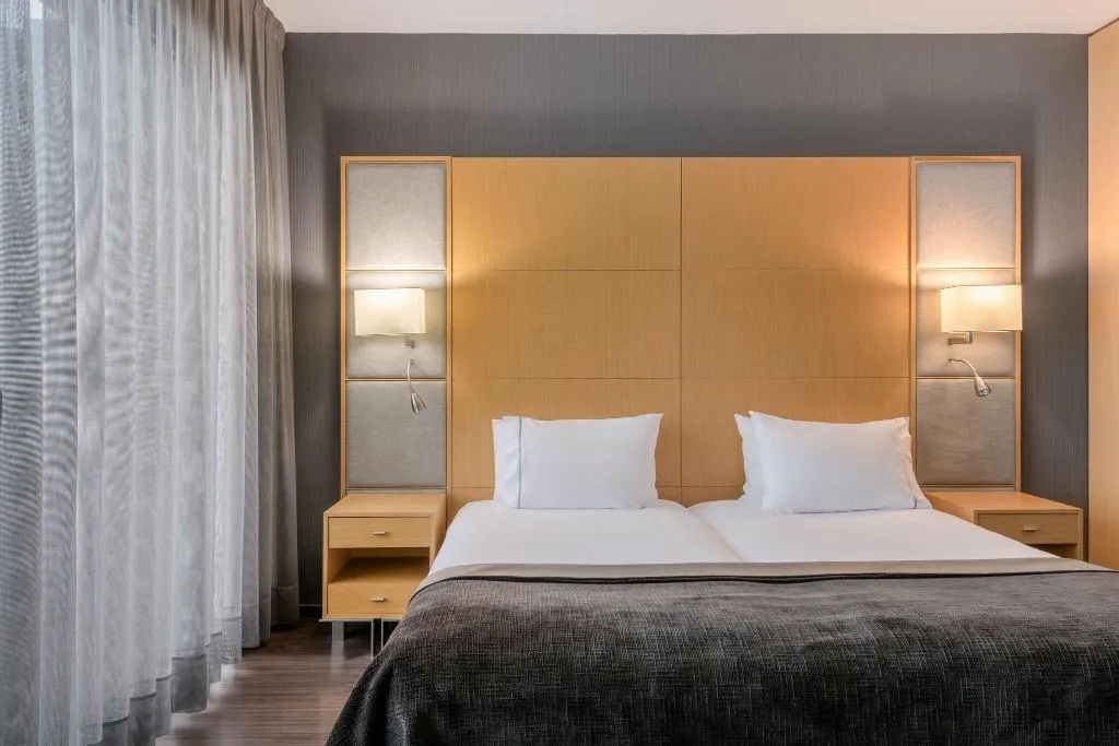 Room, AC Barcelona Victoria Suites, Barcelona