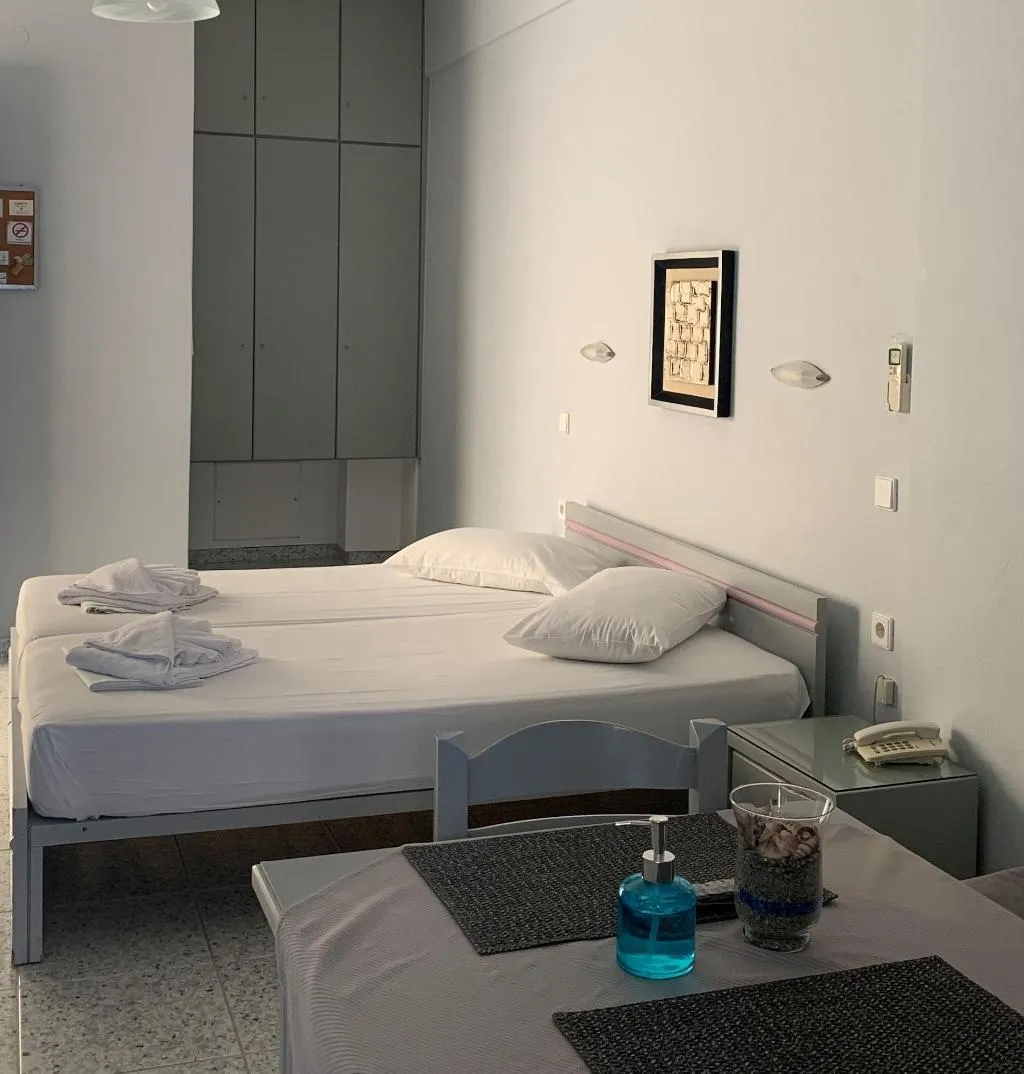 Room, Ermis Suites, Crete