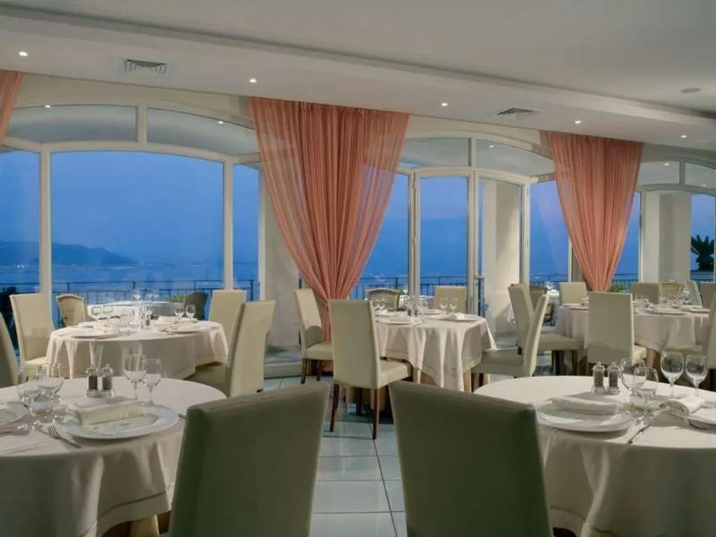 Restaurant, Raito, Naples