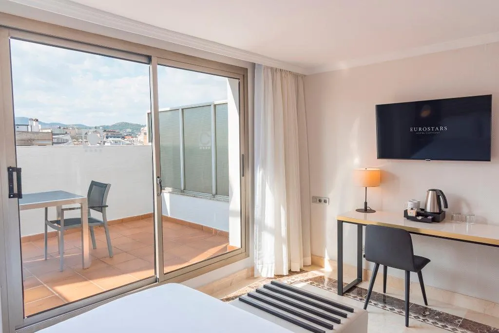 DOUBLE SINGLE USE WITH TERRACE Room, Eurostars Cristal Palace, Barcelona