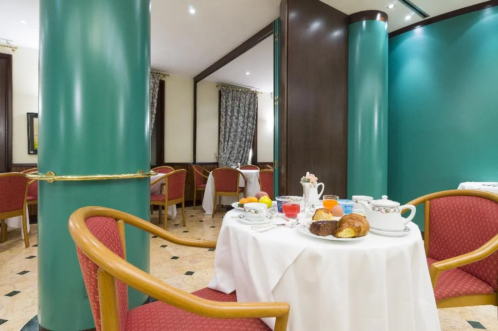 Restaurant, Carrobbio, Milan