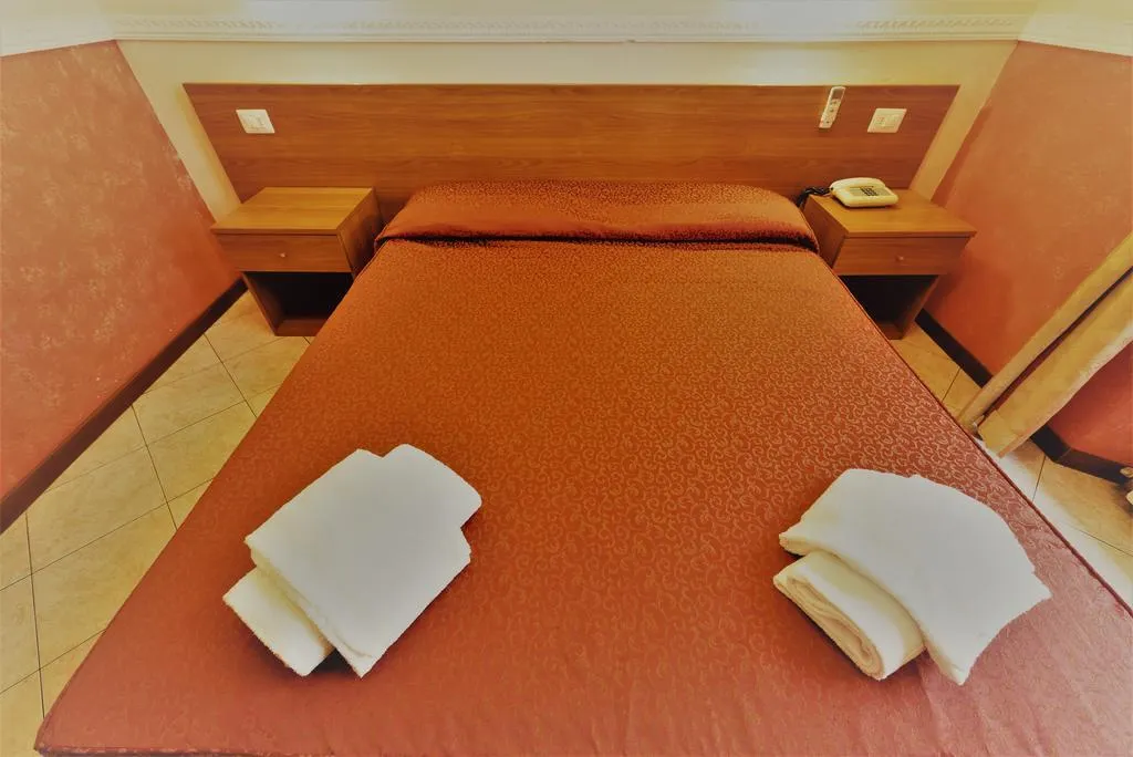 Room, Hotel Palazzuolo, Florence