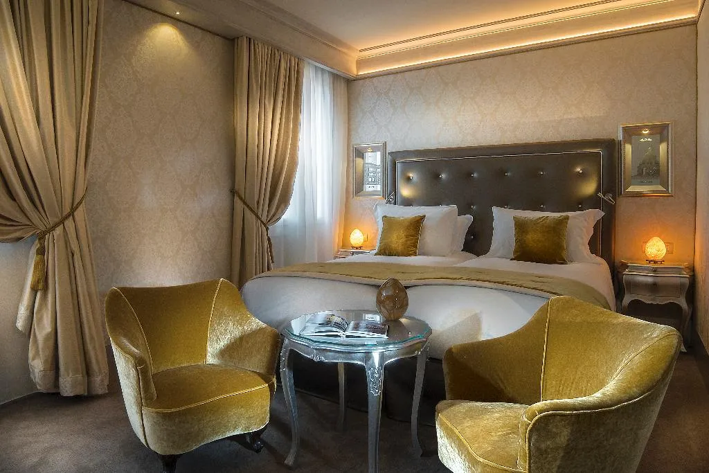 Room, Papadopoli Hotel Venezia - MGallery Collection, Venice