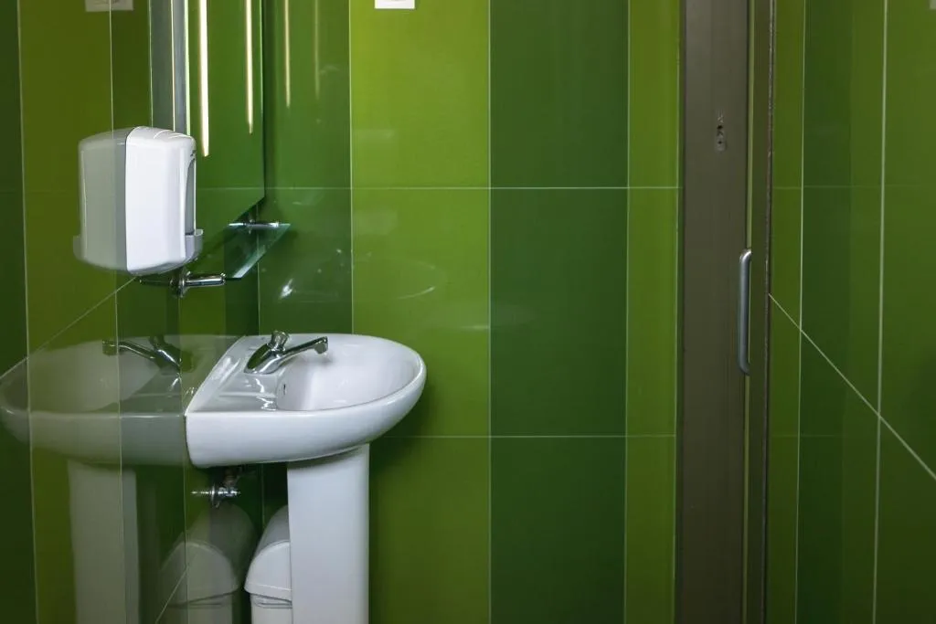 Room CAPACITY 8 Room, Barcelona Urbany Hostel, Barcelona