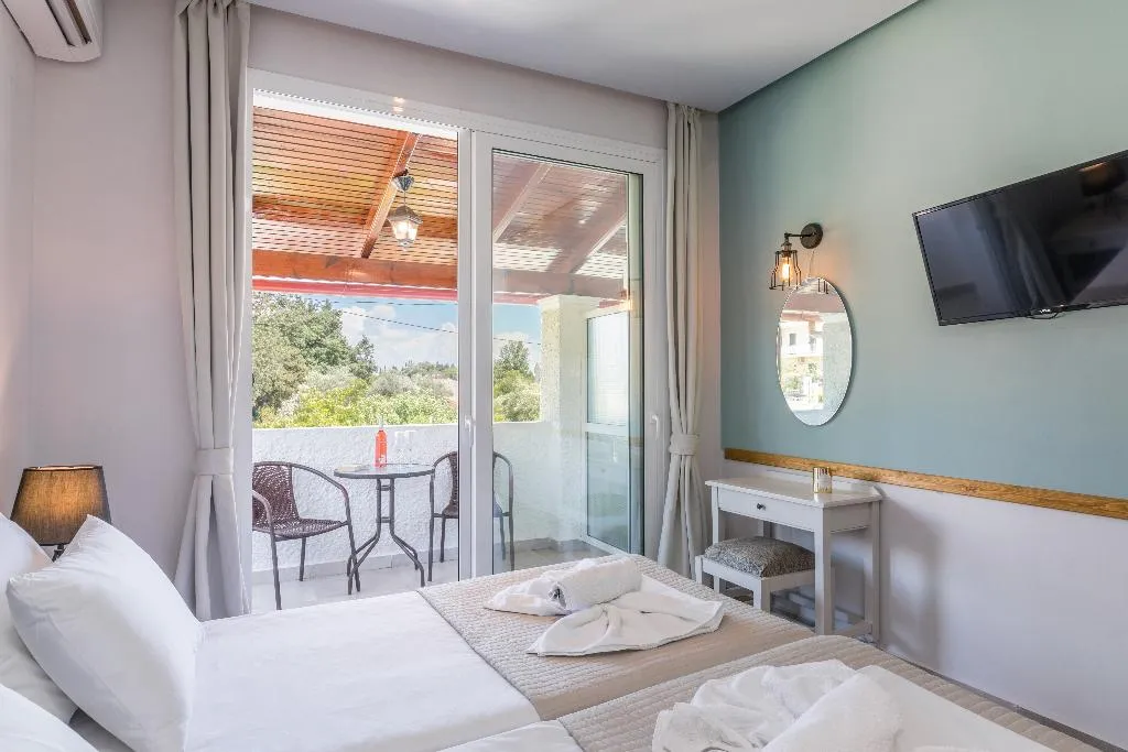 STUDIO CAPACITY 2 Room, Dominoes Aparthotel, Corfu
