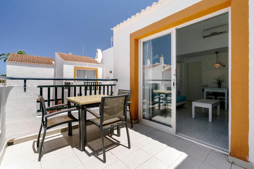 APARTMENT CAPACITY 3 TWO BEDROOMS Room, Alua Lago Park, Menorca
