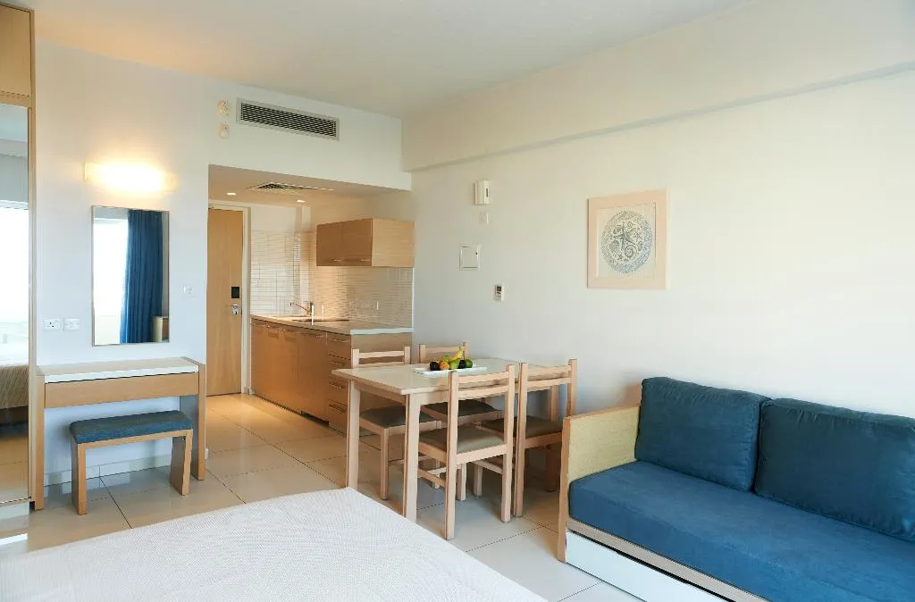 STUDIO SEA VIEW Room, Sunrise Oasis Hotel & Waterpark, Cyprus
