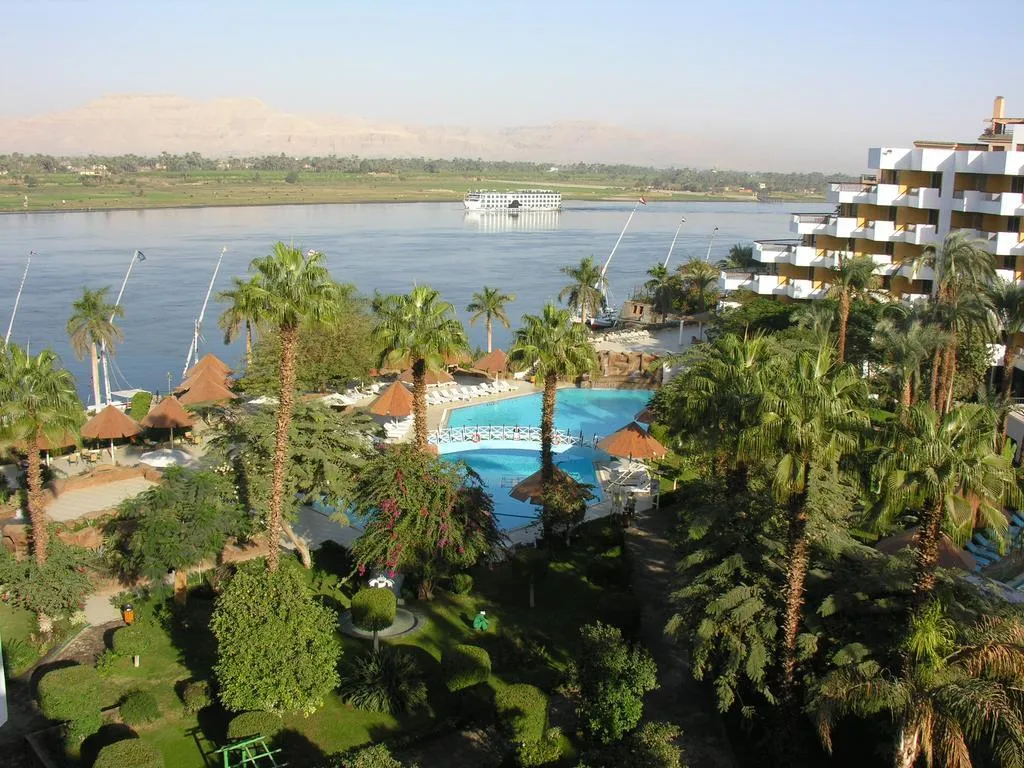 Terrace, Pyramisa Hotel Luxor, Luxor