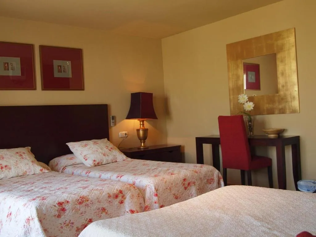 Room, Hostal Tres Soles, Costa Del Sol
