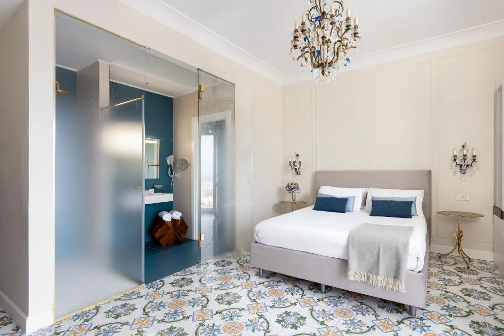 JUNIOR SUITE SEA VIEW Room, Experience Boutique Hotel - Villa Cimmino, Naples