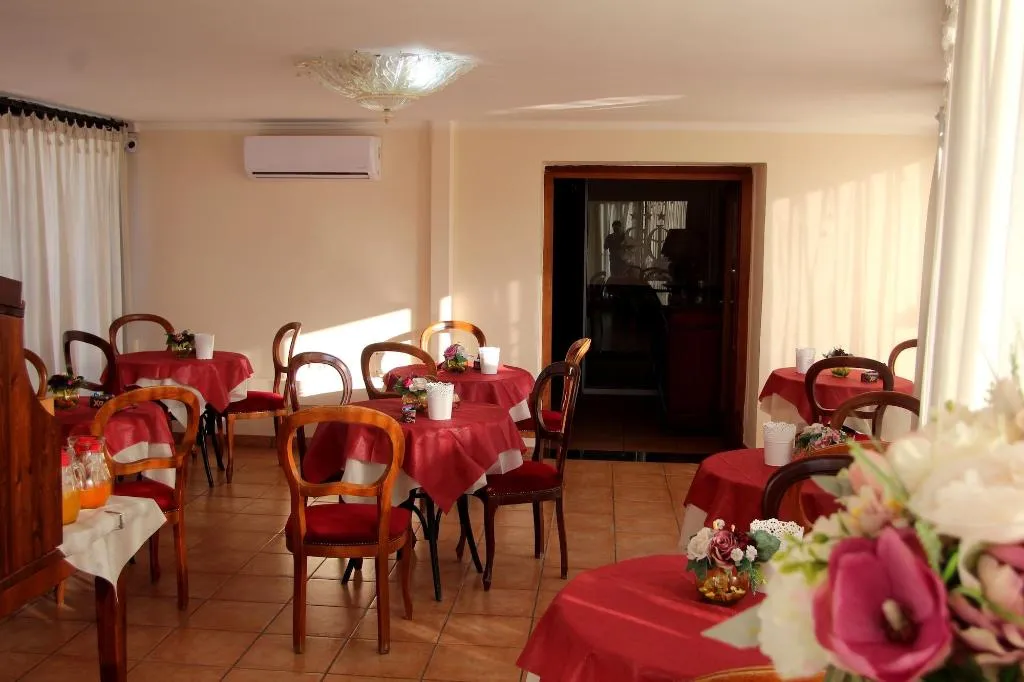 Restaurant, Hotel Santa Caterina, Naples