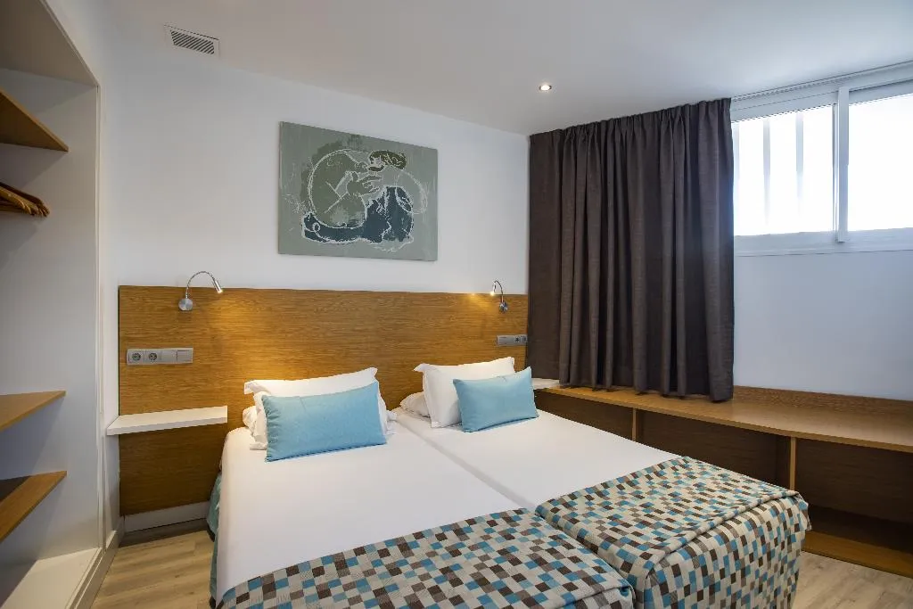 APARTMENT SUPERIOR ONE BEDROOM Room, Houm Plaza Son Rigo, Majorca