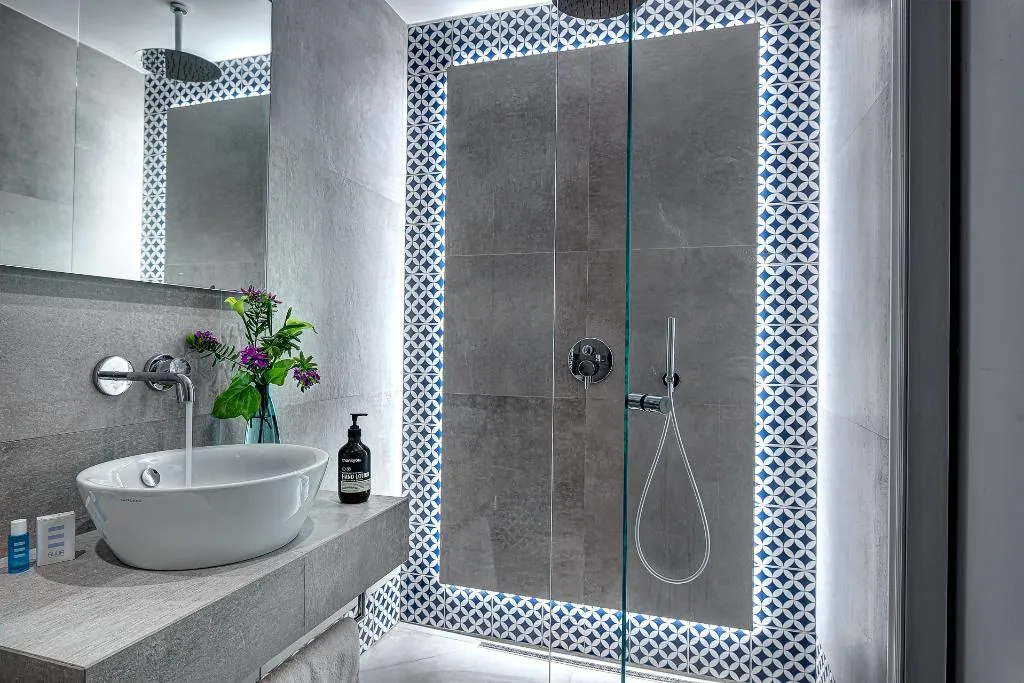 APARTMENT THREE BEDROOMS TWO BATHROOMS Room, Gocce Di Capri  Residence, Naples