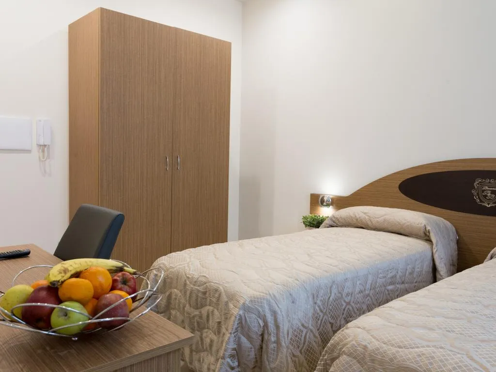 DOUBLE STANDARD Room, Buono BB, Naples