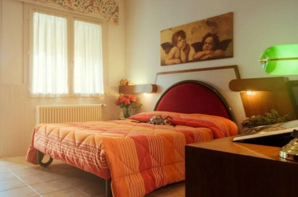 Room, Hotel Roma, Venice