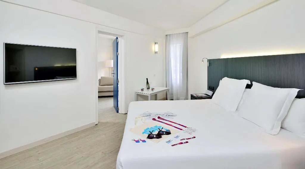 Room, Sol House Mallorca, Majorca