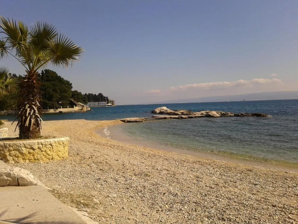 Beach, Apartments And Rooms Djanovic, Split