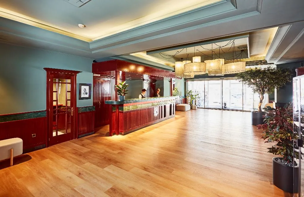 Lobby, Prestige Victoria, Costa Brava