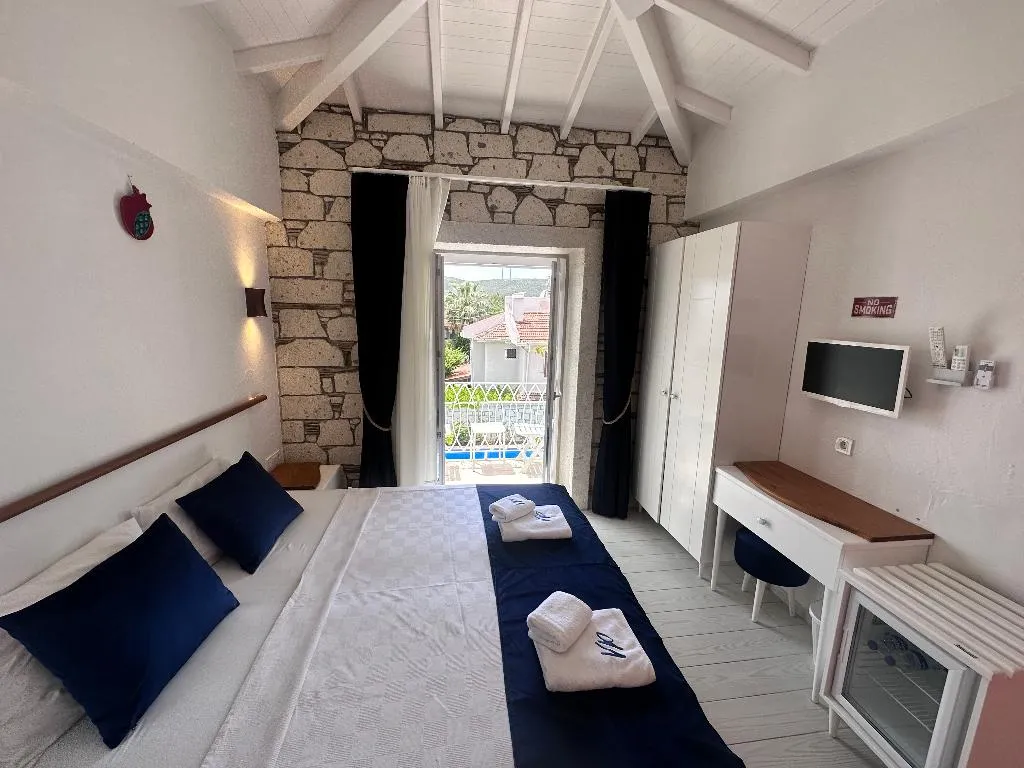 TRIPLE STANDARD Room, Villa Peri Butik Otel, Izmir