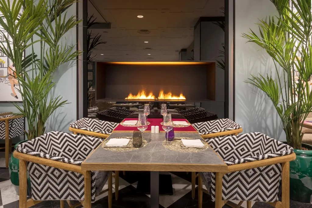 Restaurant, Barcelo Imagine, Madrid
