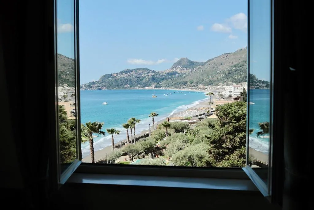 TRIPLE SEA VIEW WITH BALCONY Room, Park Hotel Silemi, Catania