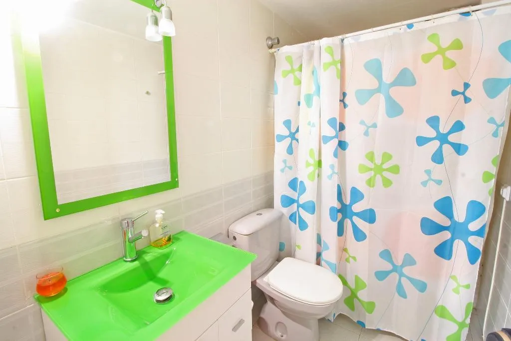 APARTMENT DUPLEX Room, Holiday Duplex Esmeralda, Costa Blanca