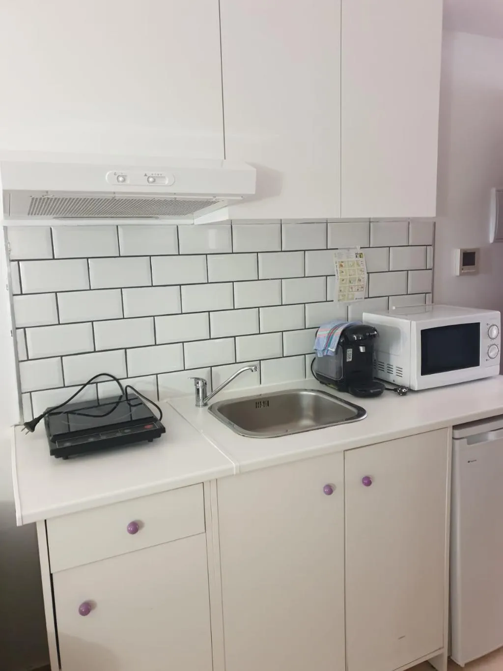 STUDIO CAPACITY 4 Room, Hotel y Apartamentos Doña Lola, Seville