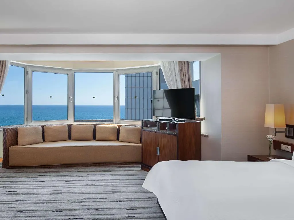 Room, Rixos Sungate Land of Legend Theme Park FreeAcces, Antalya