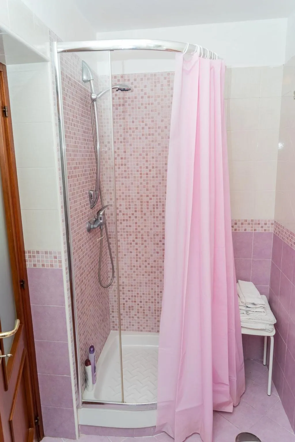 Room, Sanfralù, Naples
