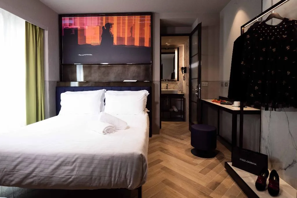 Room, Heart Hotel, Milan