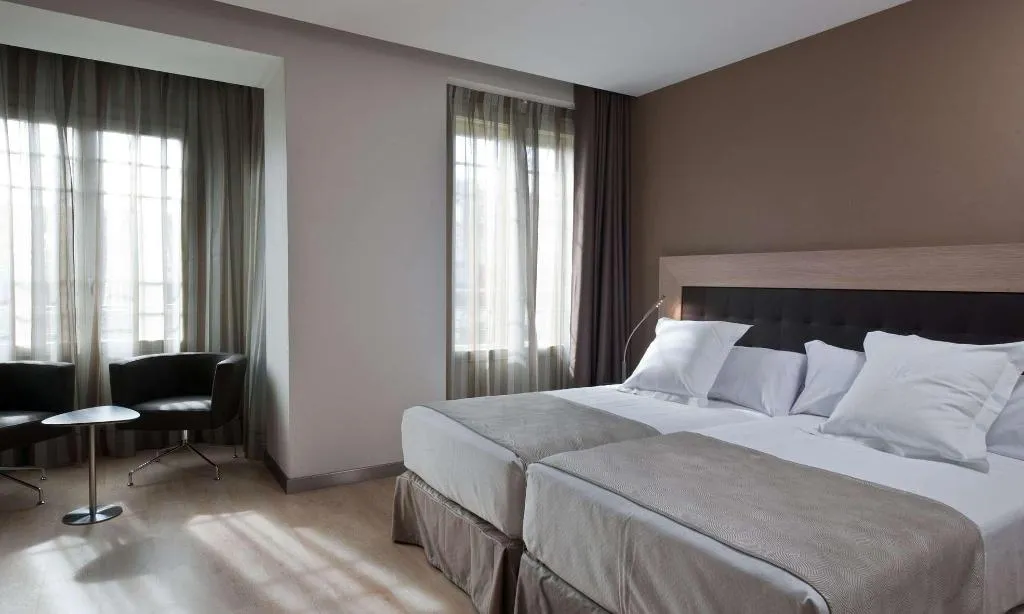 Room, Catalonia Atocha, Madrid