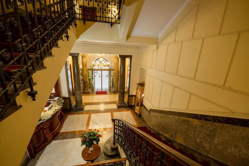 Lobby, Grand Hotel Wagner, Palermo