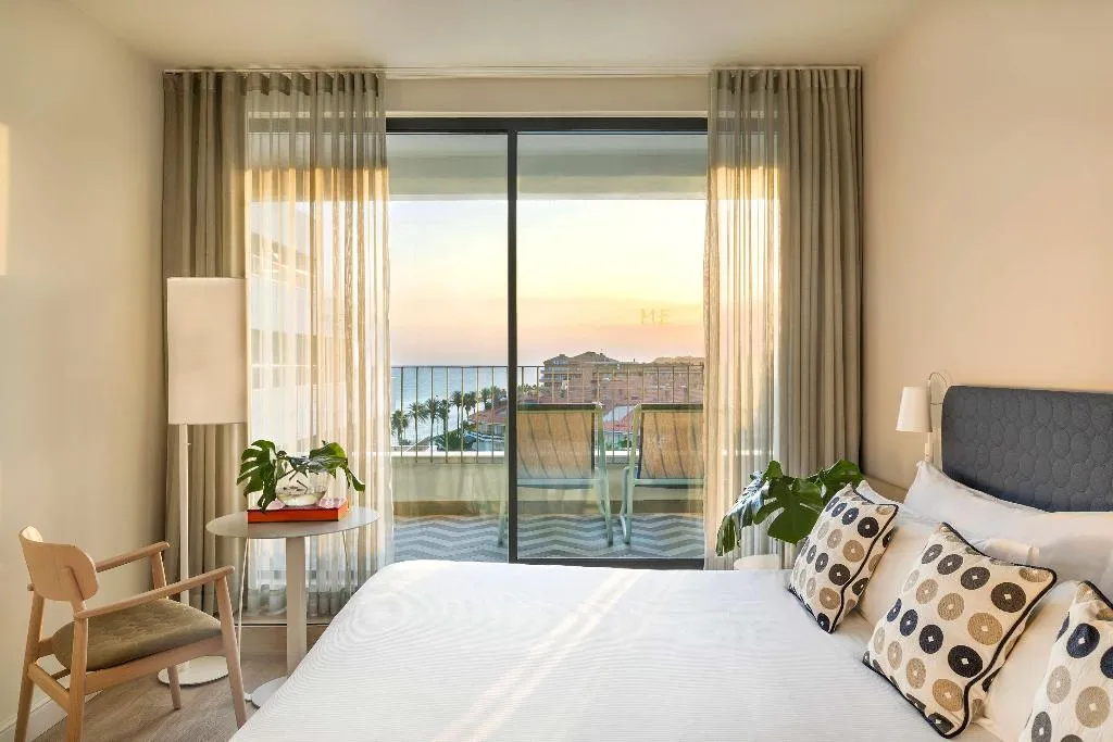 DOUBLE SIDE SEA VIEW Room, ME Sitges Terramar, Costa Brava