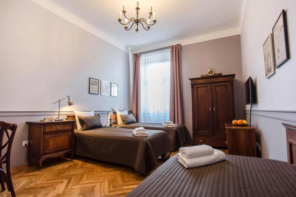 Room, Scharffenberg Apartments Main Square, Krakow
