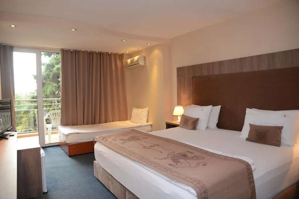 TRIPLE SEA VIEW Room, Bona Vita, Varna