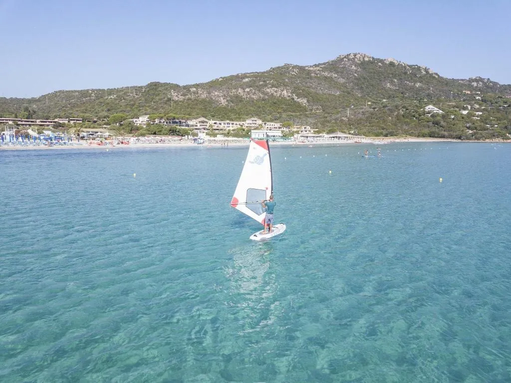 Sports and Entertainment, Abi d'Oru, Olbia