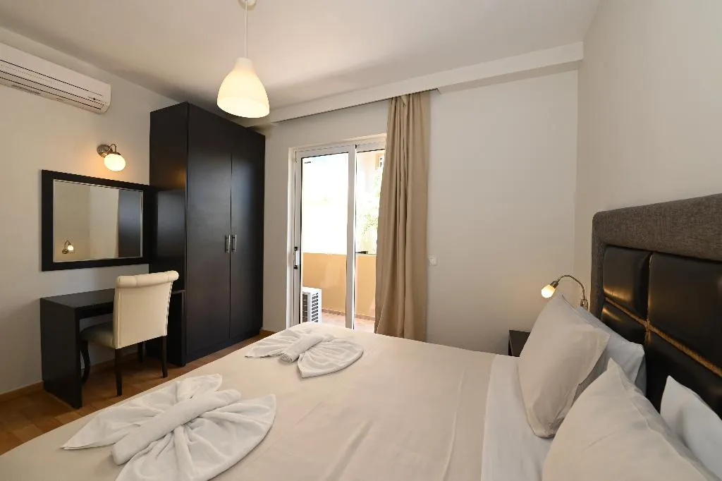 JUNIOR SUITE STANDARD Room, RG Village Crete, Crete