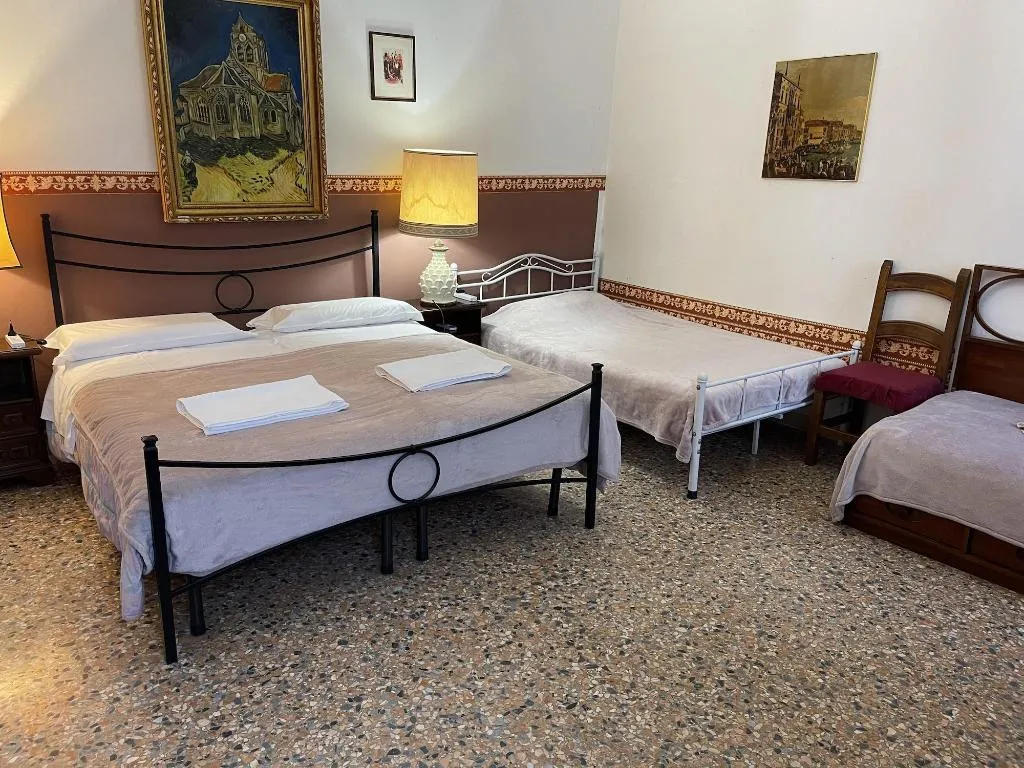 Room, Princess Guest House, Venice