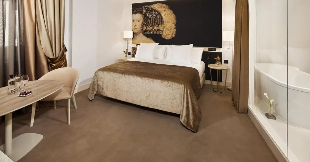 Room, Palacio de los Duques Gran Meliá, Madrid