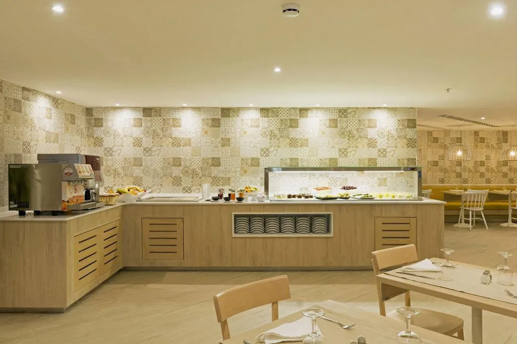 Restaurant, HSM Son Verí, Majorca