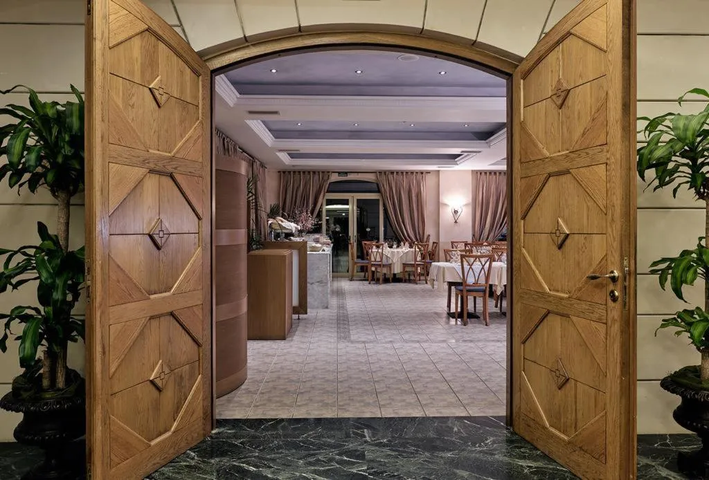 Restaurant, Pilot Beach Resort, Crete
