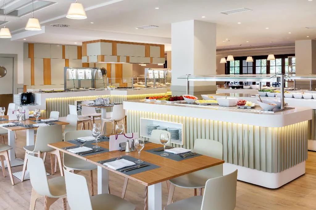 Restaurant, Barcelo Marbella, Costa Del Sol