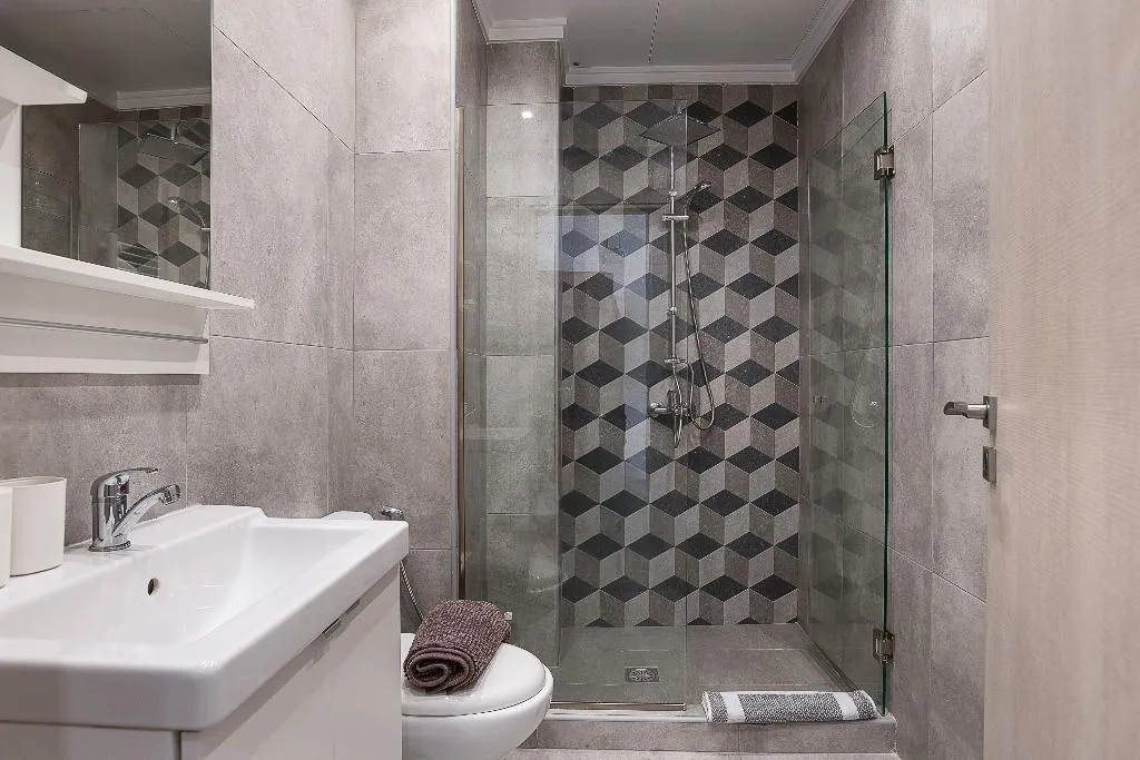 TRIPLE WITH BALCONY Room, Omnia Pagrati Apartments, Athens