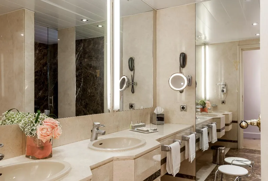 DOUBLE EXECUTIVE Room, Wellington Hotel & Spa Madrid, Madrid