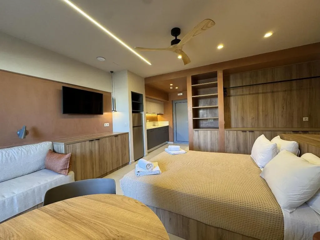 Room, Philoxenia Apartments, Crete