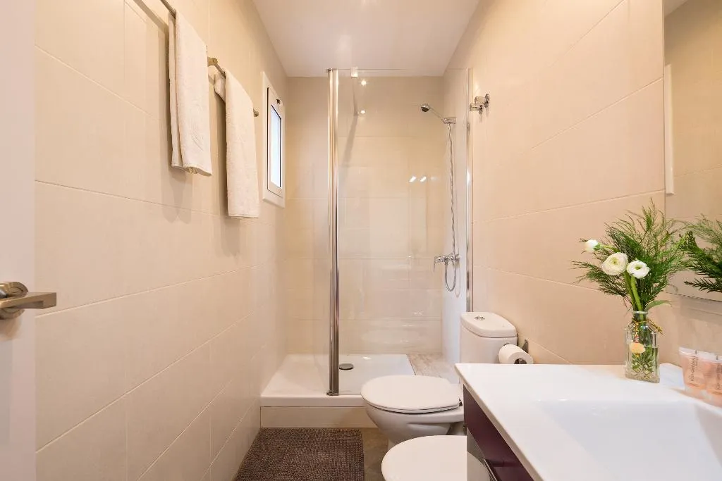 APARTMENT PREMIUM Room, Lugaris Rambla, Barcelona