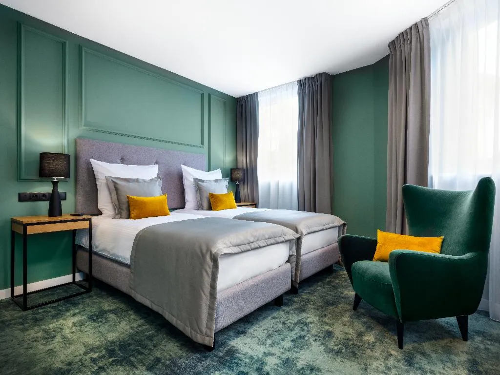 DOUBLE SUPERIOR Room, Wawel Queen, Krakow